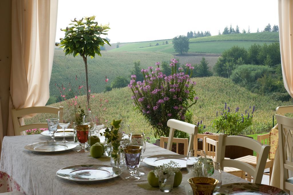La Commedia Della Pentola Pensionat Lu (Piedmont) Exteriör bild